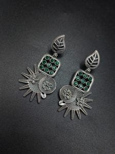 Silver Replica Earrings - Trendy Silver Look aLike Dangler Earring - Color: "Green"