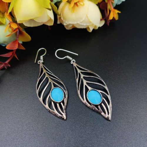 Light Weight Leaf Style Dangler Earrings - Image 8