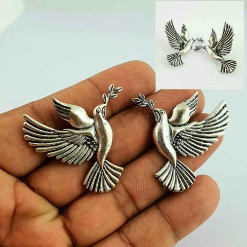 Beautiful Birds Flying Stud Earrings