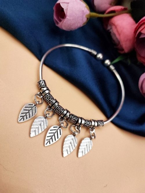 Oxidised Leaf Design Free Size Bracelet