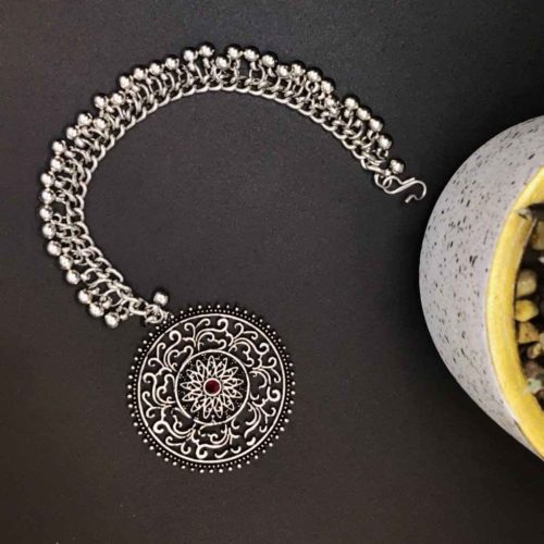 Designer Silver Plated Oxidised Round Shape Maangtika - Image 4