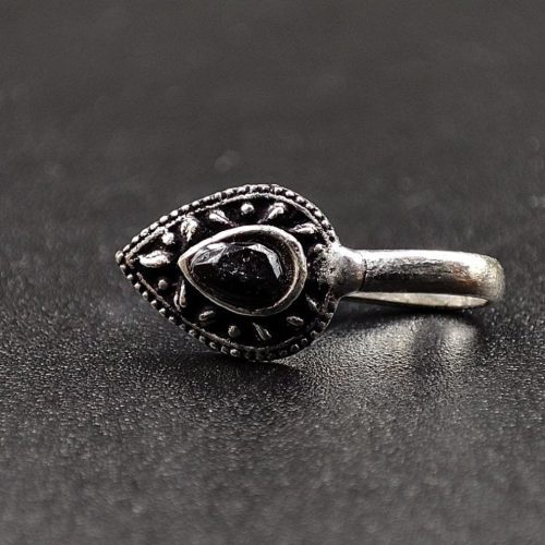 Oxidized Stone Nose Pin | Affordable Ethnic Jewelry for a Timeless Look