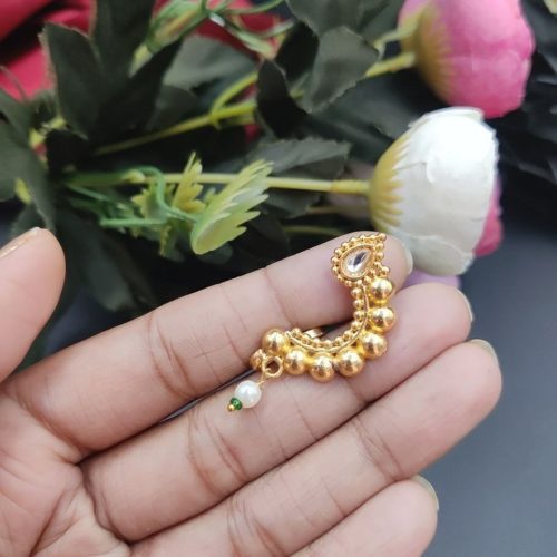 Marathi Style Golden Polish Nosepin For Girls - Image 3