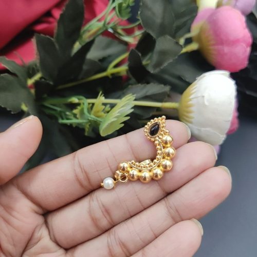 Marathi Style Golden Polish Nosepin For Girls - Image 2
