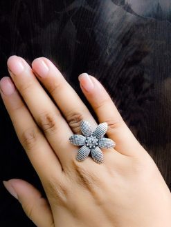 Exquisite Round Shape Oxidised Silver Rings with Flower Charm