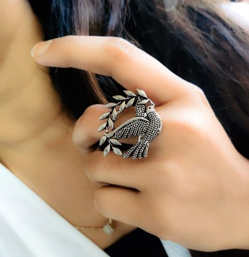 Oxidised Silver Plated Bird Rings for Eye-catching Appeal