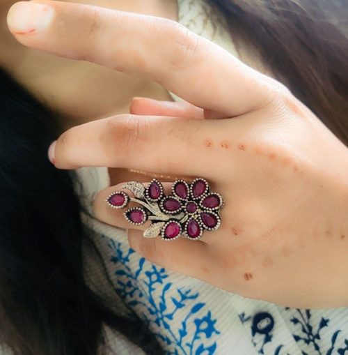 Nature's Inspiration: Oxidised Silver Plated Rings with Floral Motifs - Image 3