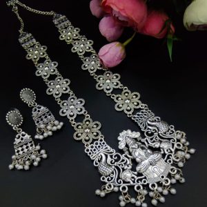 Necklace 100Rs - 200Rs