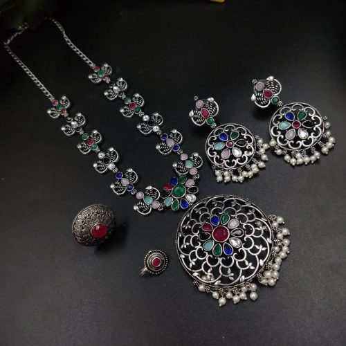 Oxidised Round Pendent Long Chain Combo Necklace Set with Rings And Nosepin - Image 2