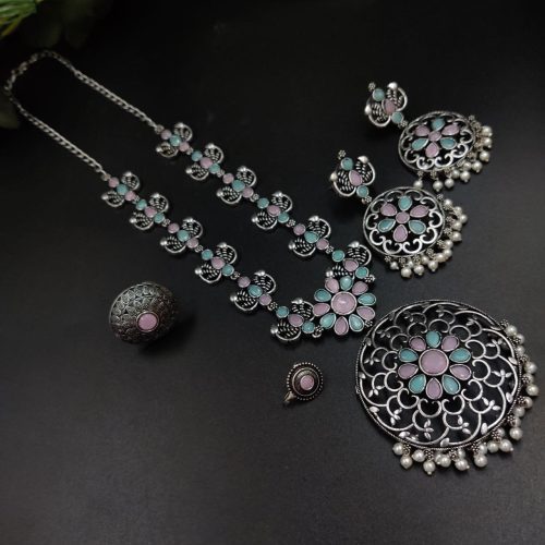 Oxidised Round Pendent Long Chain Combo Necklace Set with Rings And Nosepin - Image 7