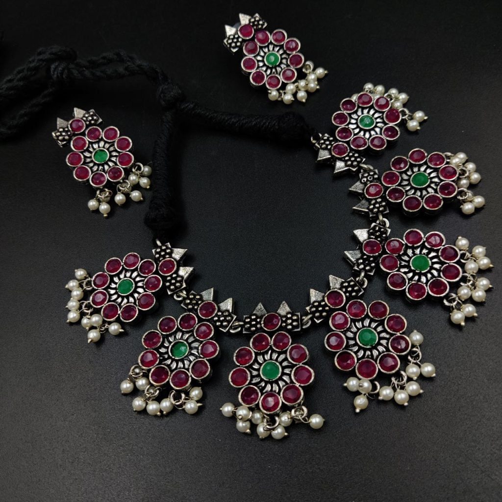 Ethnic-inspired oxidized stone choker set with a touch of elegance