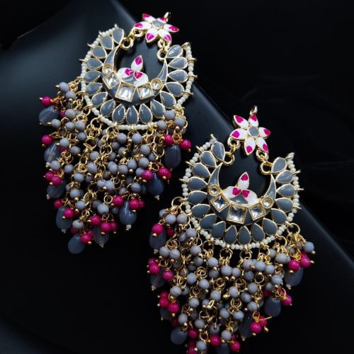 Vintage-inspired oxidized necklace with jhumka for a touch of elegance - Image 5