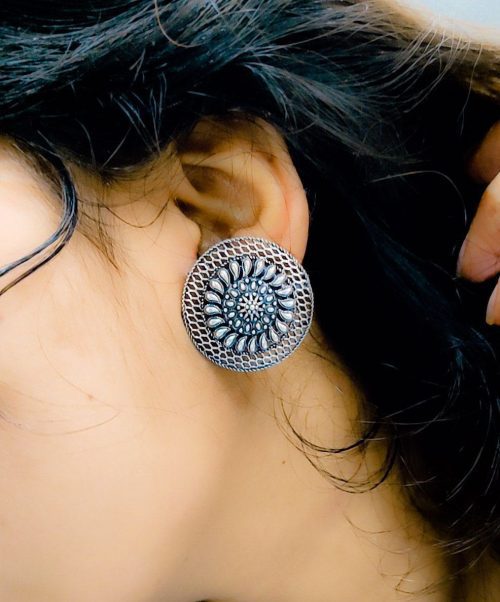 Round Floral Art Oxidised Plain Stud For Chiken Kari Kurti