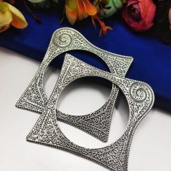 Piece-Of-Bangle-in-Oxidised-German-Silver-Square-Shape