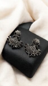 Silver Look Like Best Lotus Stud Earrings In Replica Polish - Color: "Black"