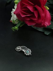 Lord Durga Oxidised Navratri Special Marathi Nath Press Nosepin - color: "Mint"