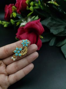 Gold Plated Marathi Style Stone Nosepin For Girls - Color: "Aqua"