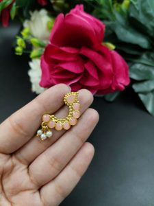 Marathi Style Golden Polish Nosepin For Girls - Color: "Baby Pink"