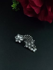 Adorable Oxidised Silver Plated Marathi Nath Press Nosepin - color: "White"