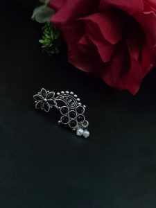 Adorable Oxidised Silver Plated Marathi Nath Press Nosepin - color: "Black"