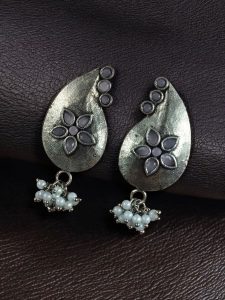 Jaipuri Design Stud Earrings - Light Weight Stud Earrings - Color: "Baby Pink"