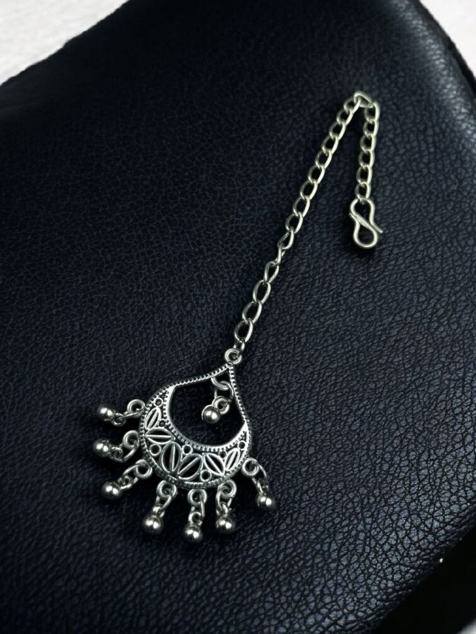 Chandbali Style Oxidised Maangtika For Girls 2 Chandbali Style Oxidised Maangtika For Girls - Image 2