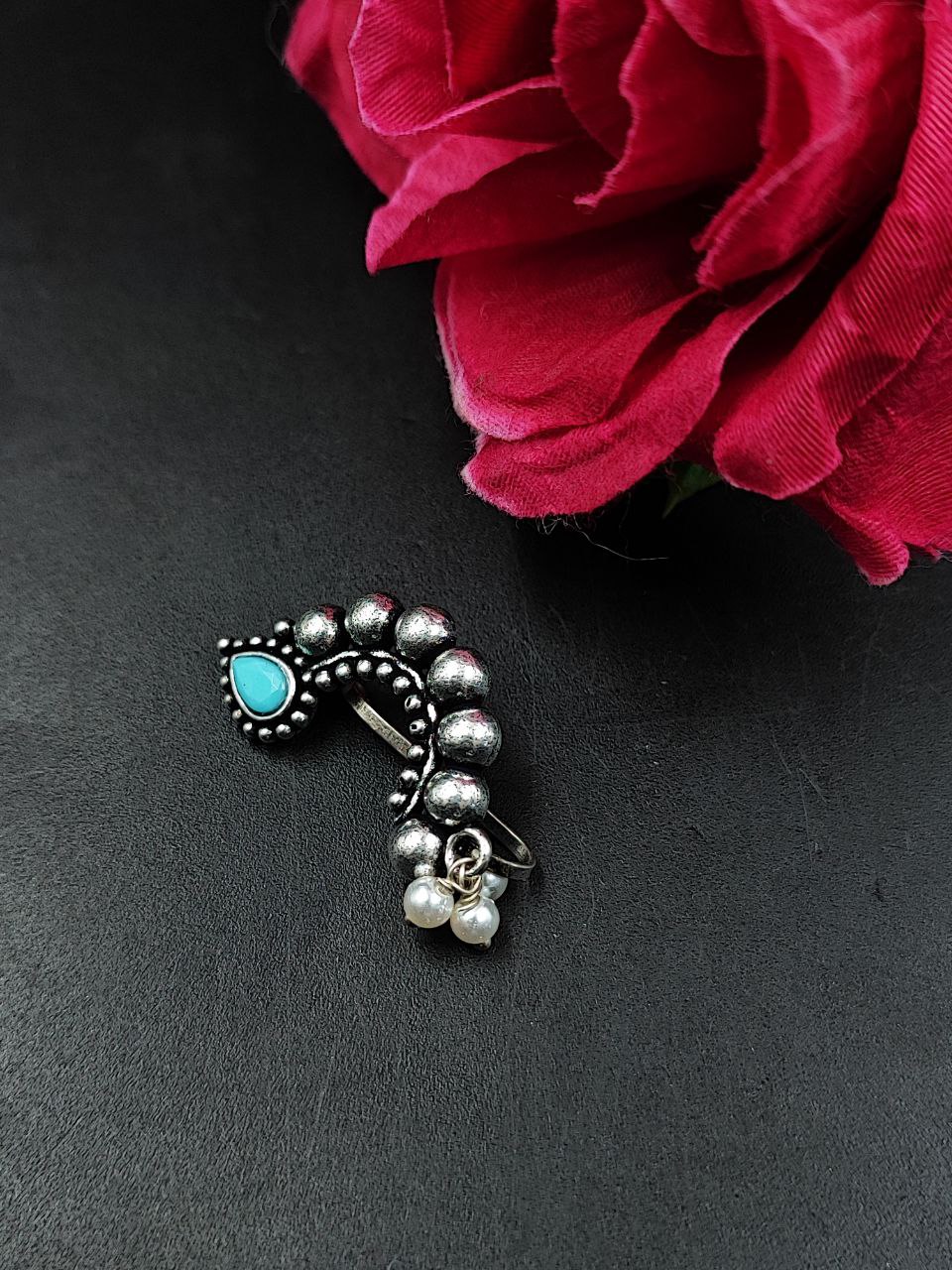 Oxidised Silver Plated Marathi Nath Press Nosepin 7 Oxidised Silver Plated Marathi Nath Press Nosepin - Image 7