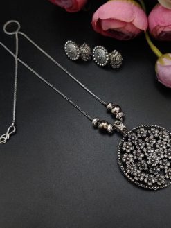 Round Shape Flower Design Chain Necklace With Jhumki Earrings