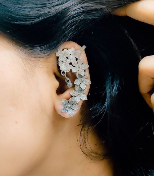 German Silver Antique Oxidised Flower Leaf Design Earrcuff In Black Polish