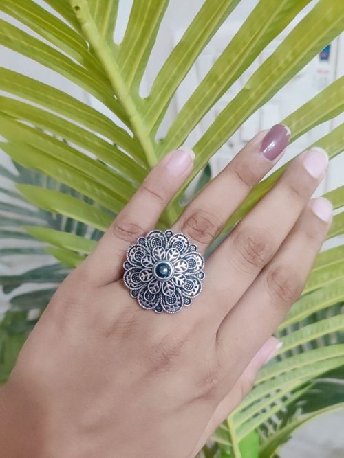 Antique Floral Silver Plated Round Oxidised Stone Work Rings - Image 6