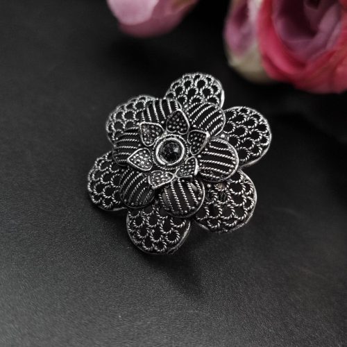 Designer Flower Silver Plated Jaali Work Oxidised Stone Rings - Image 2