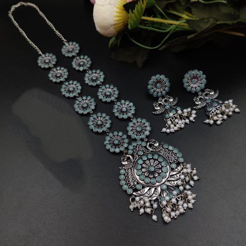 Silver Plated Oxidised Peacock Design Pendent with Matching Earrings - Image 5