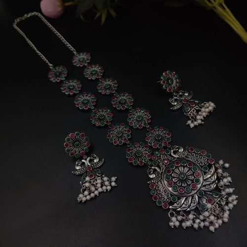 Silver Plated Oxidised Peacock Design Pendent with Matching Earrings - Image 8