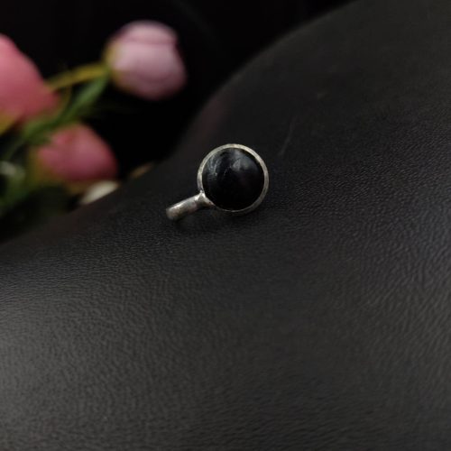 Silver Plated Oxidised Round Shape Stone Nosepin For Girls - Image 4