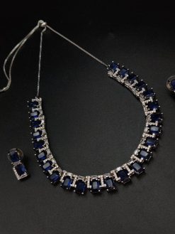 Intricate pendant necklace set with American diamonds