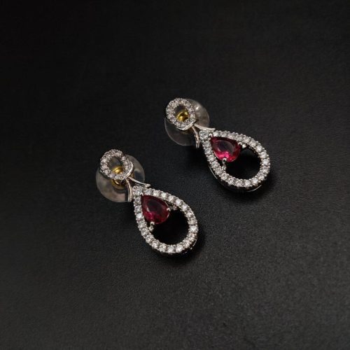 Delicate Solitaire Necklace set with American Diamonds - Image 3