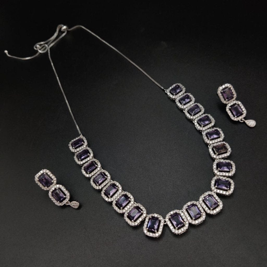 Vintage-inspired American diamond necklace set for bridesmaids