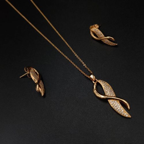 Trendy Rose Gold Plated AD Pendant Necklace with Dainty Chain - Image 2