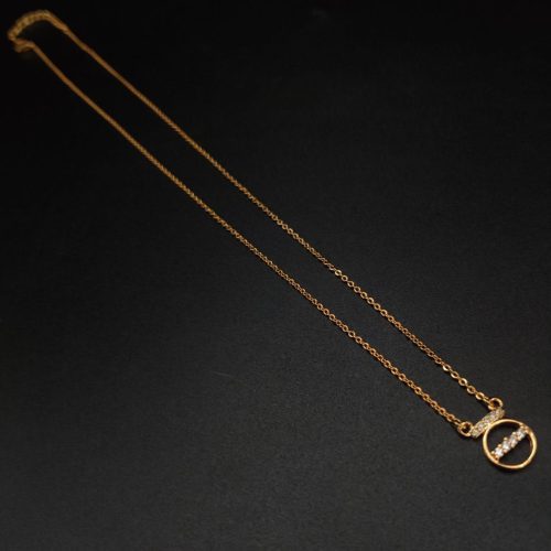 Versatile Rose Gold Plated AD Pendant Necklace for Everyday Versatility