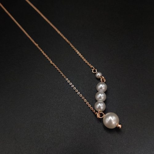 Eye-catching Rose Gold Plated AD Necklace Chain Pendant for Statement Style