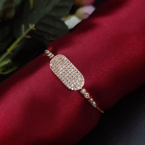 Rose gold plated cubic zirconia bracelet for a touch of luxury