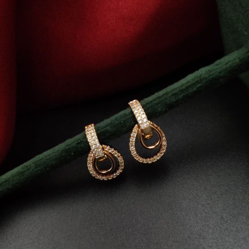 Elegant cubic zirconia stud earrings for women's fashion