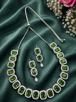Vintage-inspired American diamond necklace set for bridesmaids
