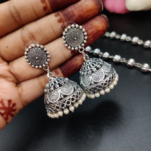 Silver Plated Oxidised Floral Art Necklace With Jhumka Earrings - Image 4