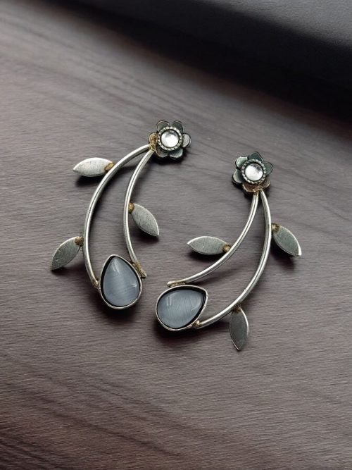 Hand Made Silver Replica Drop Shape Monalisa Stone Stud Leaf Style Earrings