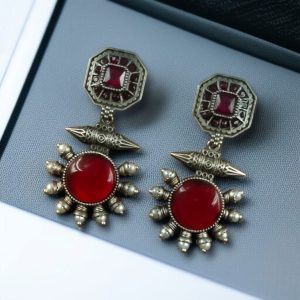 Silver Replica Earrings with Monalisa Stone & Adorable Pearl Work - color: "Red"