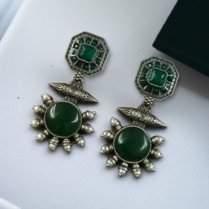 Silver Replica Earrings with Monalisa Stone & Adorable Pearl Work - color: "Green"