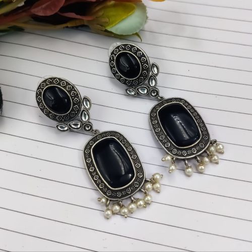 Antique Design Silver Look Like Replica Monalisa Stone Stud Earrings