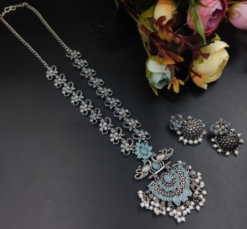 Silver Plated Oxidised Peacock Design Pendent with Matching Jhumka Earring - Image 6