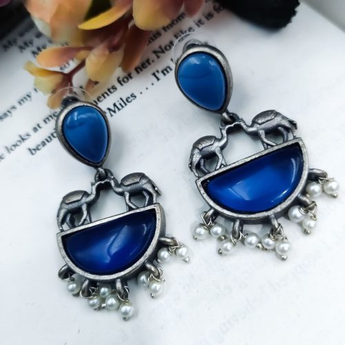 Designer Camel Style Silver Look Like Replica Monalisa Stone Stud Earrings - Image 11